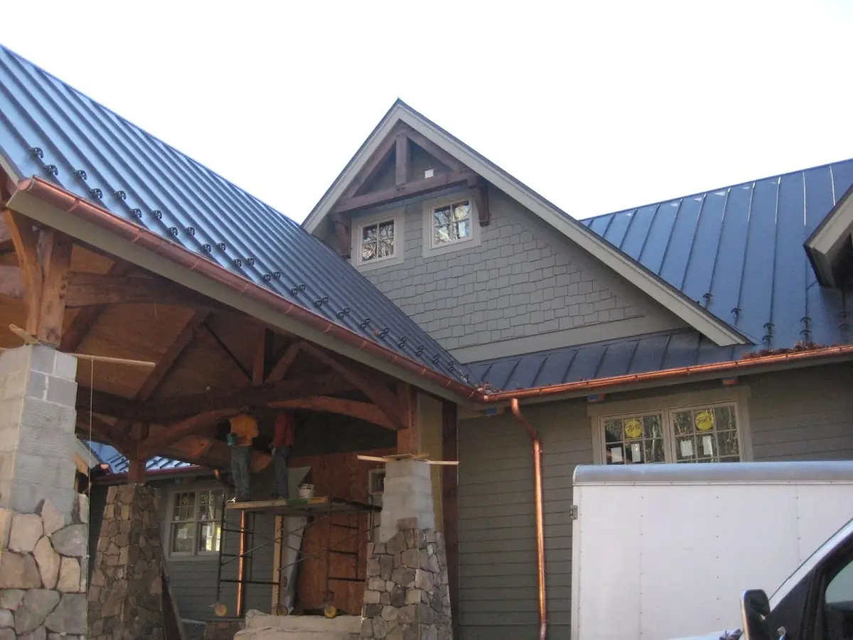 Craftsman Roofing team delivering quality roofing work in Ruther Glen